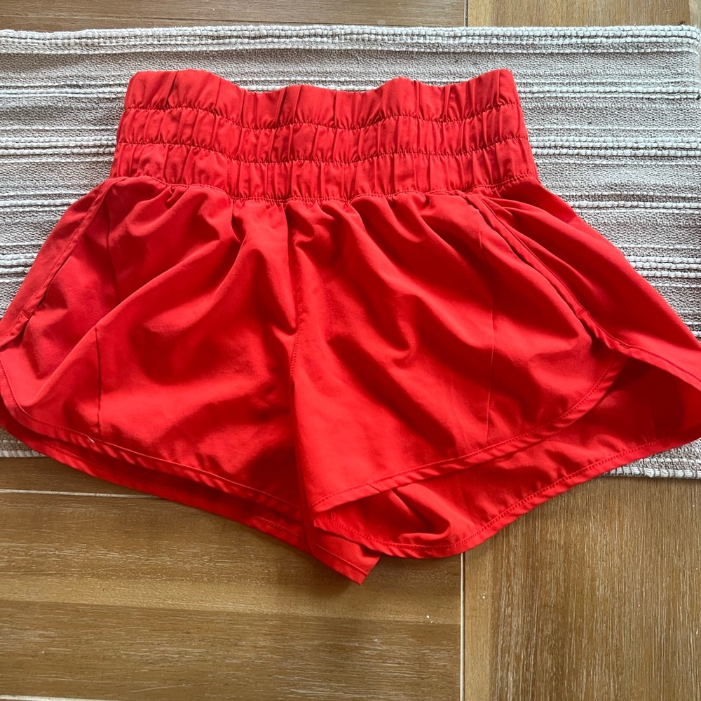 High waisted Athletic pants.